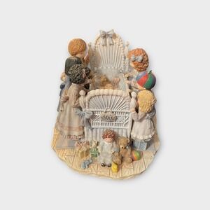 Sherri Buck Baldwin A New Special Friend Figurine 1998 First Edition Baby Kids‎